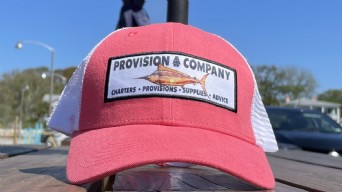 Classic Sign Trucker Hat Pink